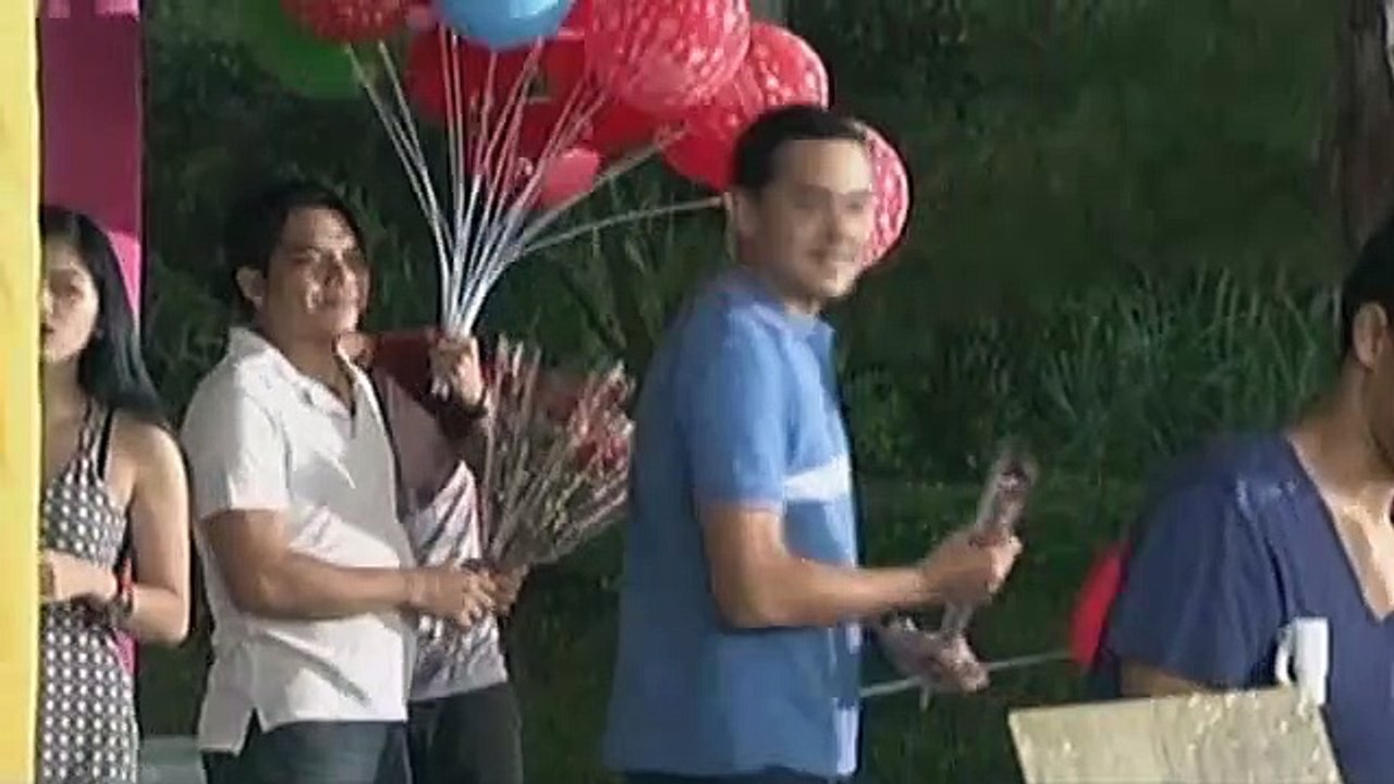 Romeo, may simpleng regalo kay Julie para sa kanilang ikatlong anibersaryo