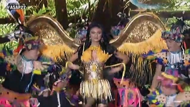 Maja, Shaina, Coleen, Sam, Vina and Regine sizzle up the dance floor in ASAP Clash Dance