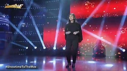 Joey Albert sings Ikaw Lang Ang Mamahalin on It's Showtime Stage