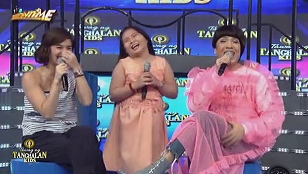 Vice Ganda, naniniwala nga bang boses anghel ang pag-awit ni Anne?