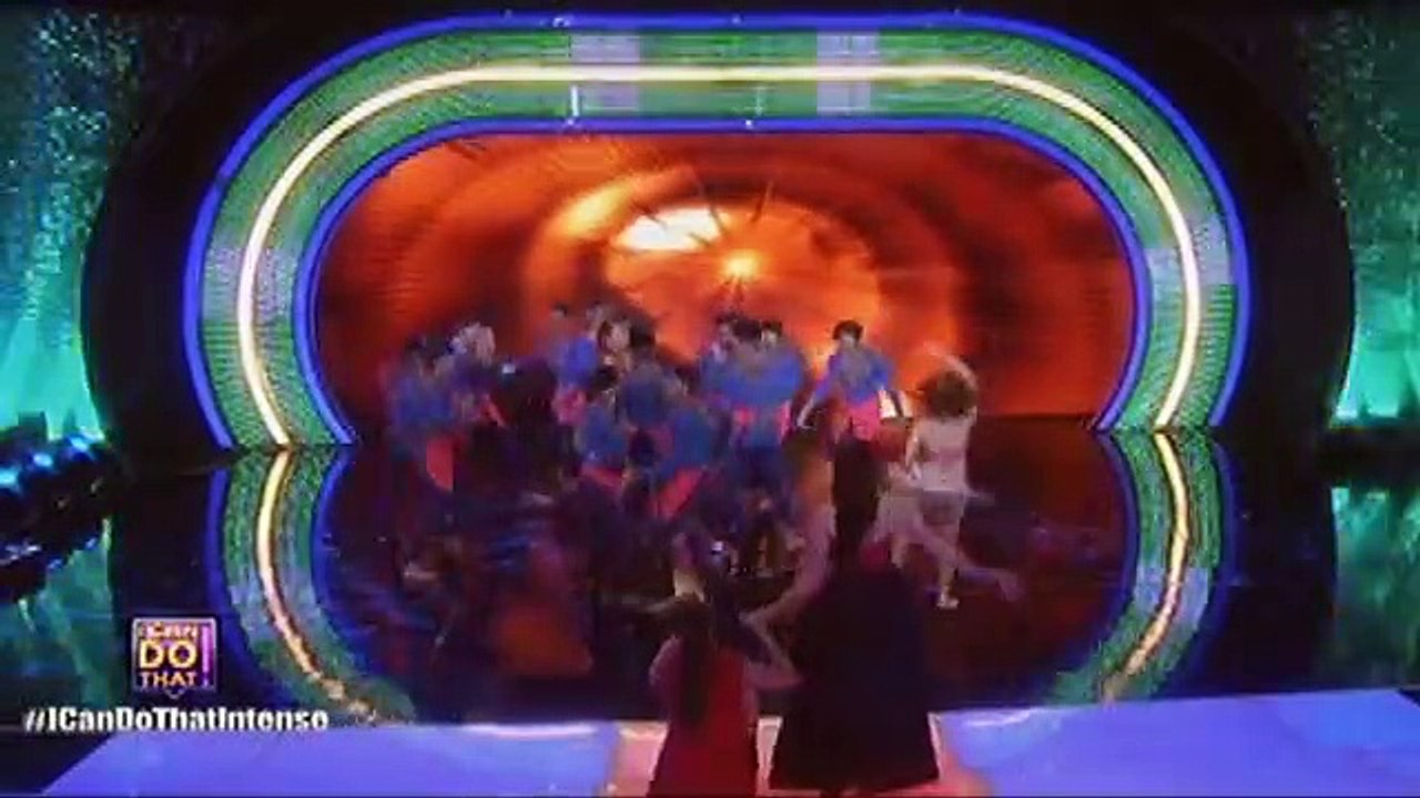 Arci at Cristine, napasigaw sa kanilang gagawin na flying sexy dance act