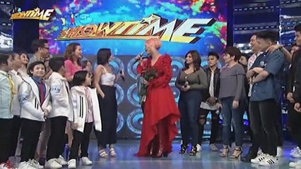Vice Ganda, may nakaka-touch na mensahe sa mga taong nagmamahal sa kaniya