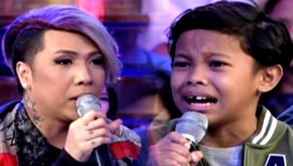 GGV Online Exclusive: Camera Roll challenge with Awra Briguela!