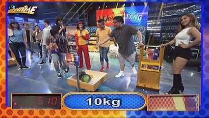 WEIGHT LANG: Jugs at Teddy, nasubukan ang galing sa timbangan laban kina Jhong at Ryan