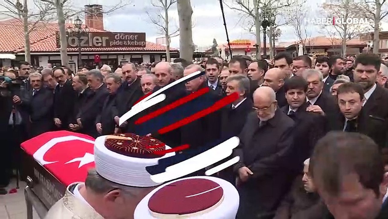 Şevket Kazan'ın cenazesinde dikkat çeken kare