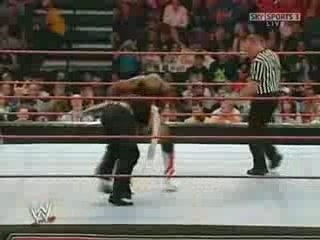 Jeff Hardy vs Shelton Benjamin