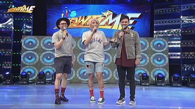 Billy, sinorpresa ng mga kaibigan sa kanyang kaarawan