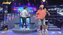 Vhong, ginamit ang garter para gawing kabayo si Vice Ganda