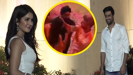 Katrina Kaif और Vicky Kaushal ने एक साथ Isha Ambani की Holi Party में दिखाया अपना जलवा | FilmiBeat