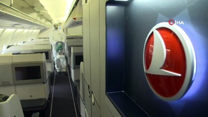THY, korona virüse karşı uçaklardaki dezenfekte çalışmalarının görüntülerini paylaştı