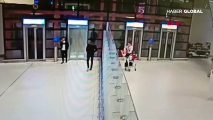İstanbul Havalimanı'nda ilginç kaçakçılık yöntemi! Polis suçüstü yakaladı