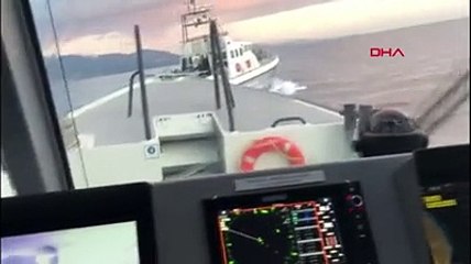 Türk Sahil Güvenlik ekibi, Yunan Sahil Güvenlik botunu kovaladı