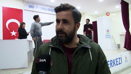 Geleceğin tiyatro oyuncuları Van’da yetişiyor