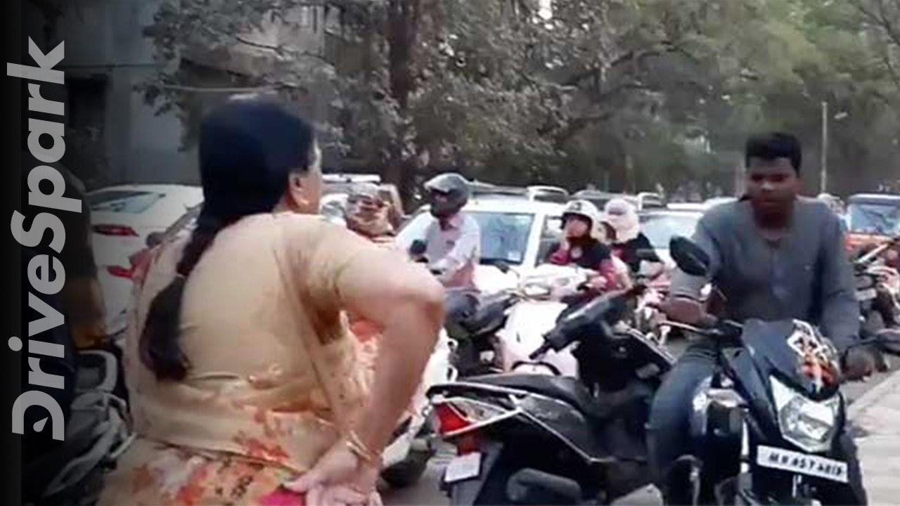 களத்தில் இறங்கிய முதியவர்கள்... கத்தி படத்தை மிஞ்சும் தரமான சம்பவம்... இந்தியாவே மிரண்டு போனது...