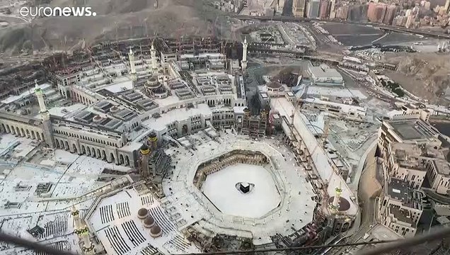 Coronavirus: chiuso l'accesso alla moschea della Mecca