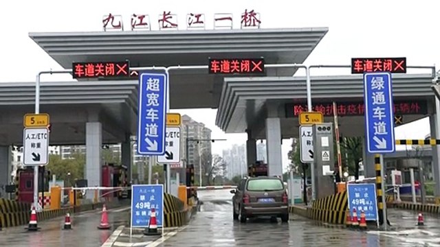 عدد المصابين بفيروس كورونا المستجدّ يتجاوز مئة ألف شخص والقلق يزداد