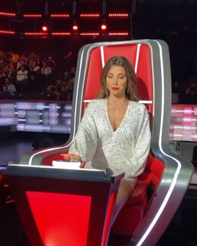 شاهدي فستان نانسي عجرم القصير عن قرب في العرض الأخير من ذا فويس كيدز