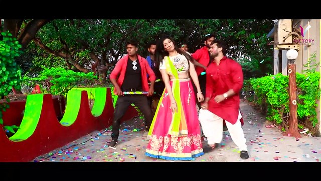 #Khesari Lal Yadav और #Antra Singh Priyanka ka 2020 का फाडू #Holi Tik Tok Song Lehenga Mein Hol