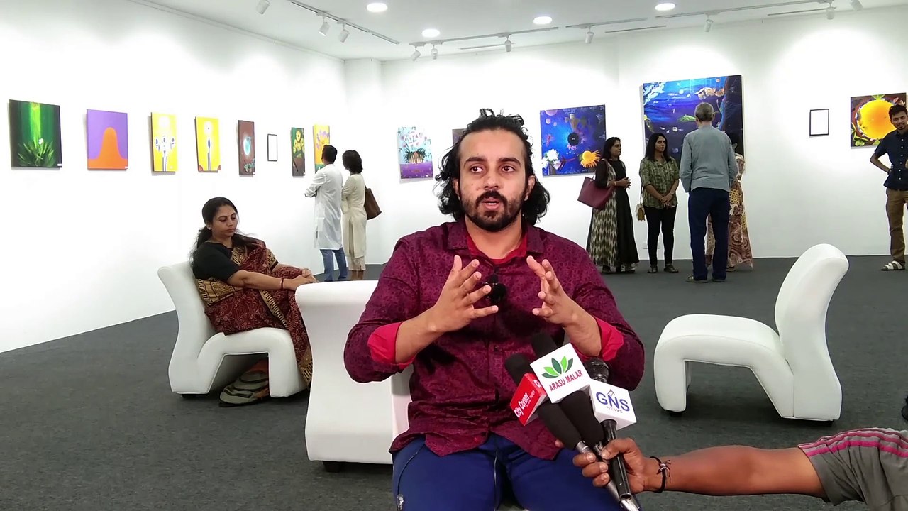 குழந்தை களின் கனவை சிதைத்து விடாதீர்கள்ஒவிய கலைஞர் ஷ்ரேயாஸ் சங்கர் Shreyas Shankar Aathmism art Exhibition   citycornerpaper Exculsive