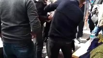Beşiktaş'taki dönerci, tartıştığı kişiyi döner bıçağıyla yaraladı