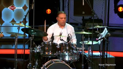 Sümer Ezgü | Cemilem