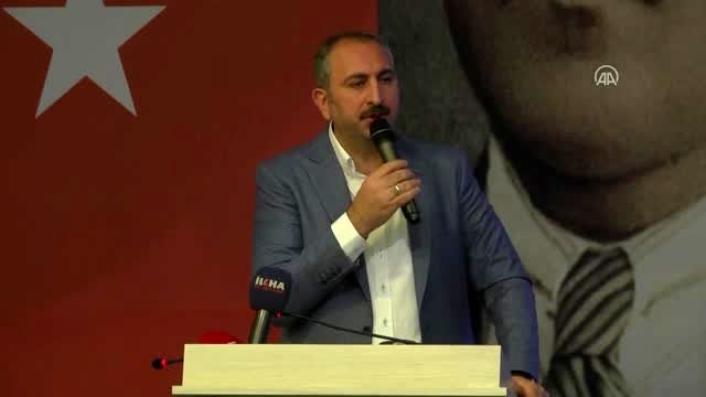 Bakan Gül: Yunanistan güvenlik güçlerinin masumlara yapmış olduğu şiddeti kınıyoruz