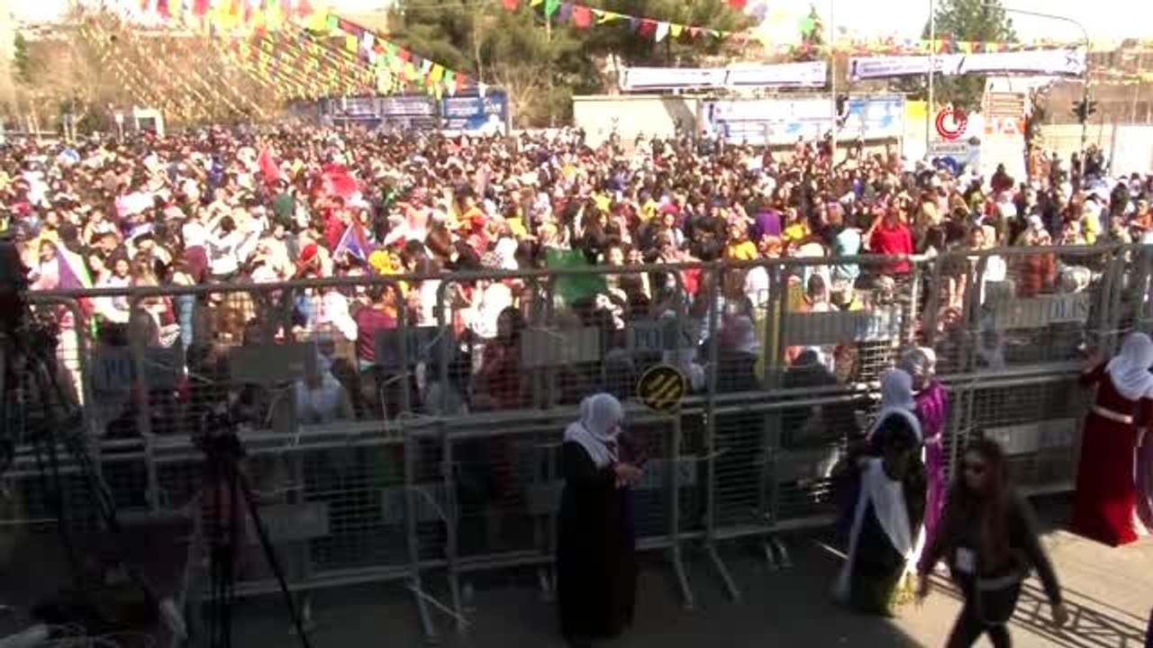 Diyarbakır'da 8 Mart Dünya Kadınlar Günü etkinliği