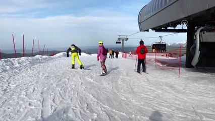 Ilgaz Dağı'ndaki kayak merkezlerinde hafta sonu yoğunluğu