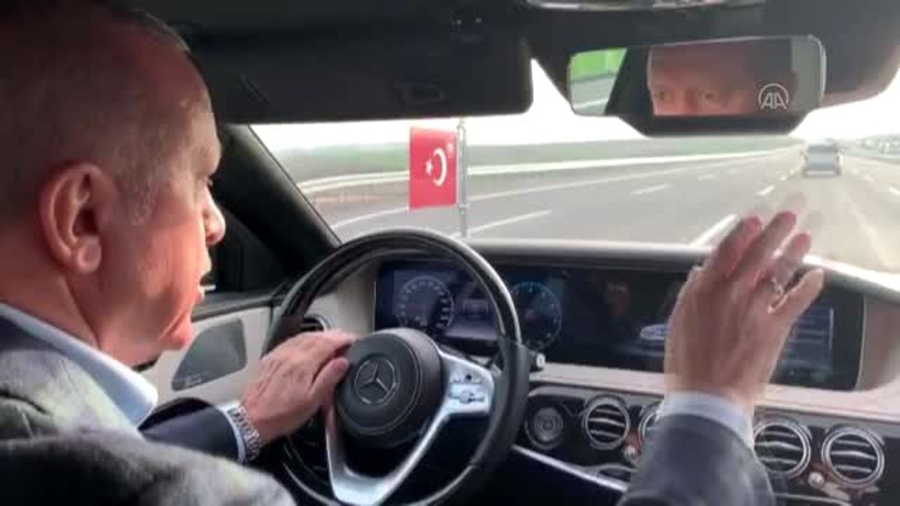 Cumhurbaşkanı Erdoğan, Kuzey Marmara Otoyolu Kınalı-Odayeri Kesimi'nde ilk sürüşü yaptı