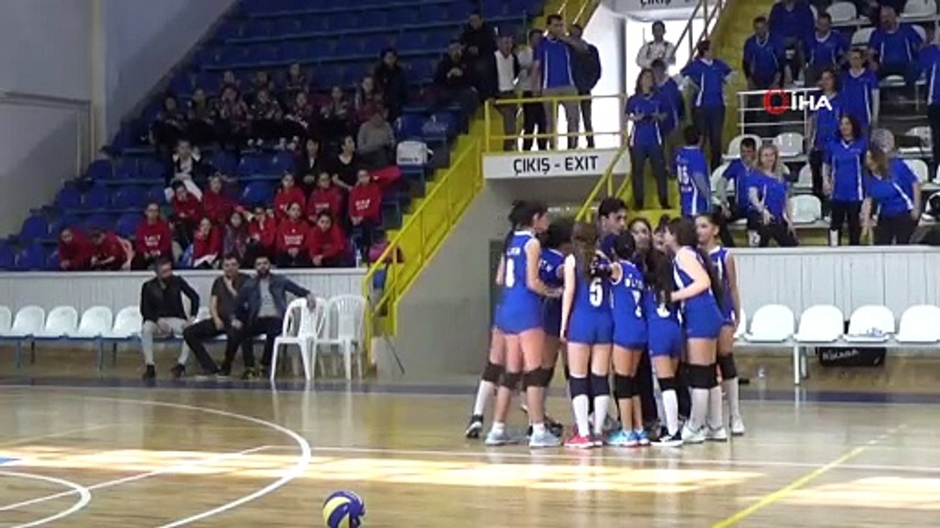 ⁣Yarı final voleybol maçları sona erdi