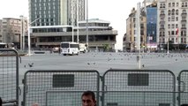İstiklal Caddesi'nde yürüyüş yapmak isteyen gruplara polis izin vermedi