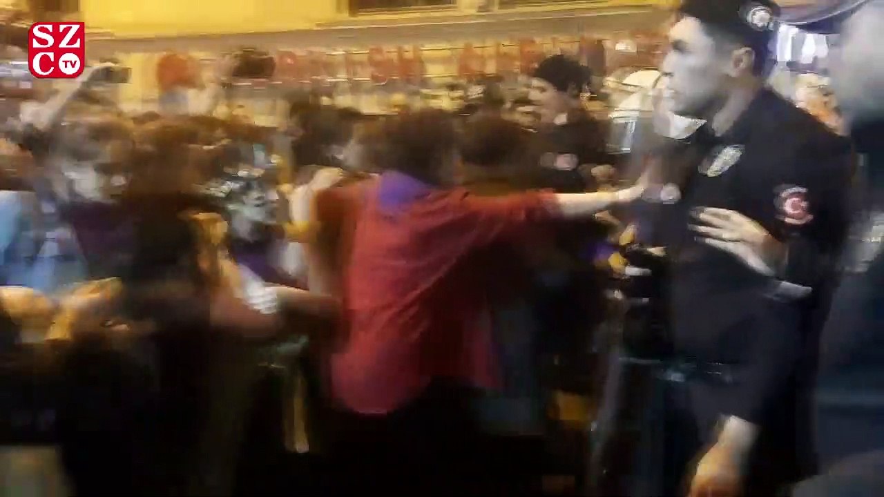 Taksim'de yürüyüş yapan kadınlara polis müdahalesi