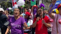 Mujeres se manifiestan en todo el mundo en defensa de sus derechos