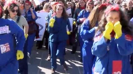 A Marseille, les femmes d'Attac à l'assaut de la réforme des retraites