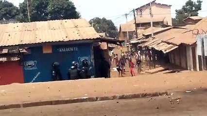 Les hostilités se poursuivent entre manifestants et policiers à Wanindara