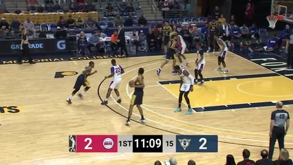 Stephan Hicks (16 points) Highlights vs. Grand Rapids Drive