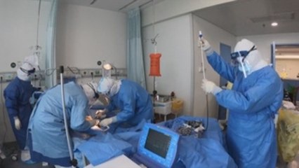 Los nuevos positivos por coronavirus continúan a la baja en China