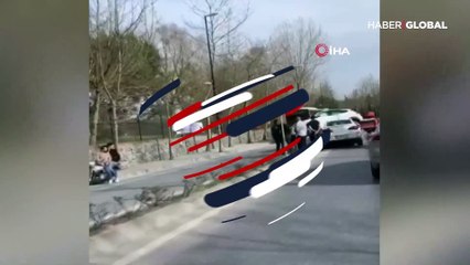 İstanbul'da ilginç kaza: Cip otomobilin üstüne çıktı