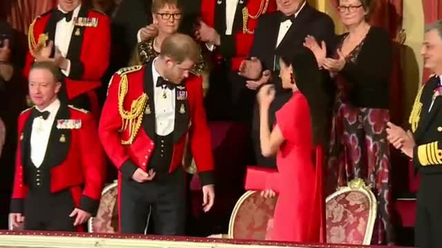 Meghan Markle y el Príncipe Harry cumplen con sus últimos compromisos reales