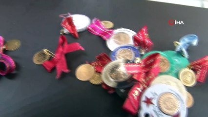 Çeyrek Altın Fiyatları Arttı, Vatandaşlar 1 Gramlık Altına Yöneldi