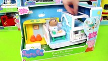 Peppa Pig unboxing: todos los vehículos de juguete con Fireman George, Camper, Rocket and ambulancia para niños