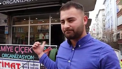 Çankırı'da iş yerinden çıkan kişinin üzerine halı düştü