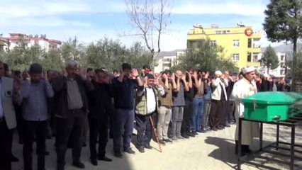 Koronavirüsünden hayatını kaybetti, cenazesi yakınlarına teslim edilemedi.