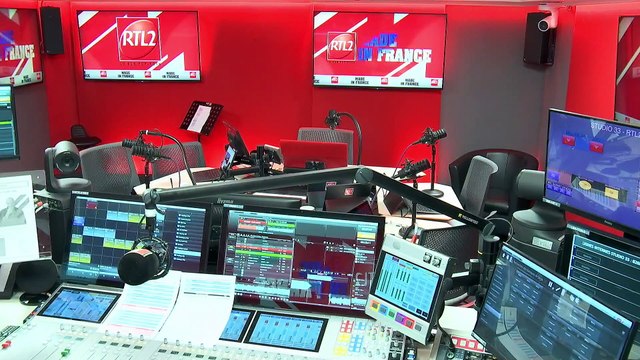 Rita Mitsouko, Angèle, Jean-Louis Aubert dans RTL2 Made in France (07/03/20)