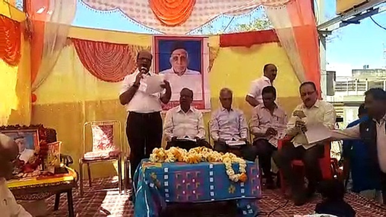 नगर परिषद द्वारा कोरोना वायरस से बचने के जानकारी व कोरोना पत्र वितरित दिए