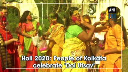 Holi 2020: People of Kolkata celebrate ‘Dol Utsav’