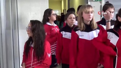 Sinop'ta Anadolu Yıldızlar Ligi Yüzme Grup Müsabakaları yapıldı