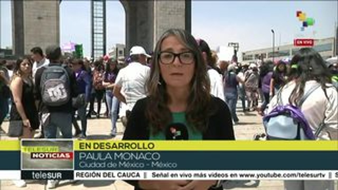 Mexicanas marchan contra los feminicidios este 8-M