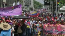Venezolanas marchan el 8-M a favor de la inclusión