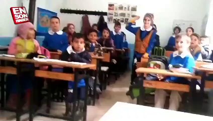 Öğretmenden öğrencileri mutlu eden oyun | BIGGRANDTUBE